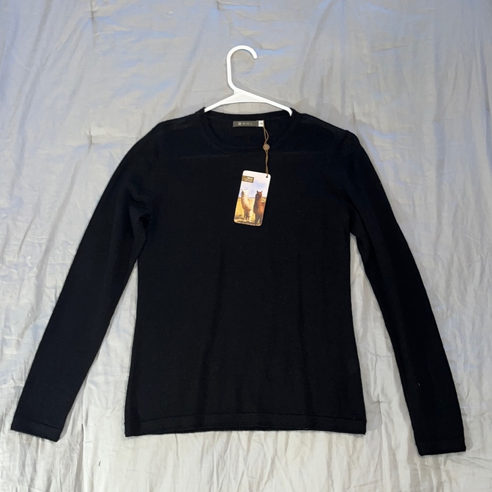 Long sleeve black Sol sweater